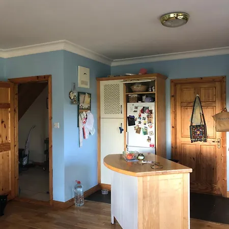 Guest house In - Lovly Bright Double Rinnananny