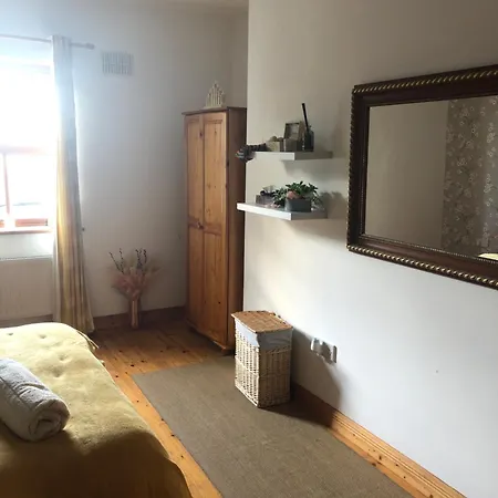 Guest house In - Lovly Bright Double